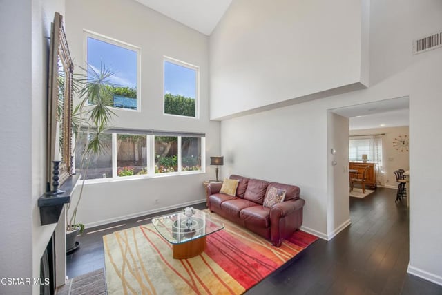 276 Beech Road, Newbury Park, CA 91320 — photo 4 of 48