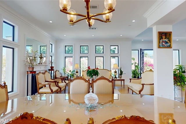 276 Capri, Simi Valley, CA 93065 — photo 14 of 36