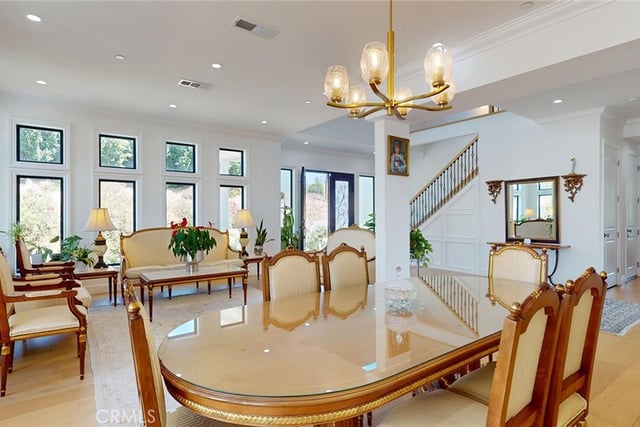 276 Capri, Simi Valley, CA 93065 — photo 7 of 36
