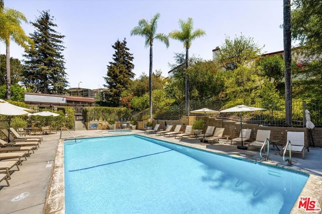 17173 Palisades Circle, Pacific Palisades, CA 90272 — photo 30 of 41
