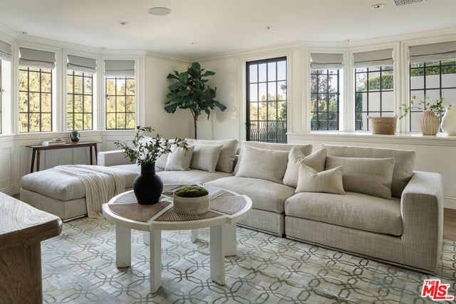 10950 Bellagio Road, Los Angeles, CA 90077 — photo 20 of 55