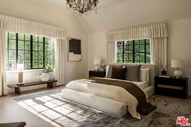 10950 Bellagio Road, Los Angeles, CA 90077 — photo 25 of 55