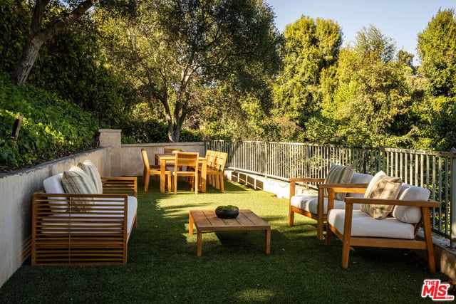 10950 Bellagio Road, Los Angeles, CA 90077 — photo 48 of 55