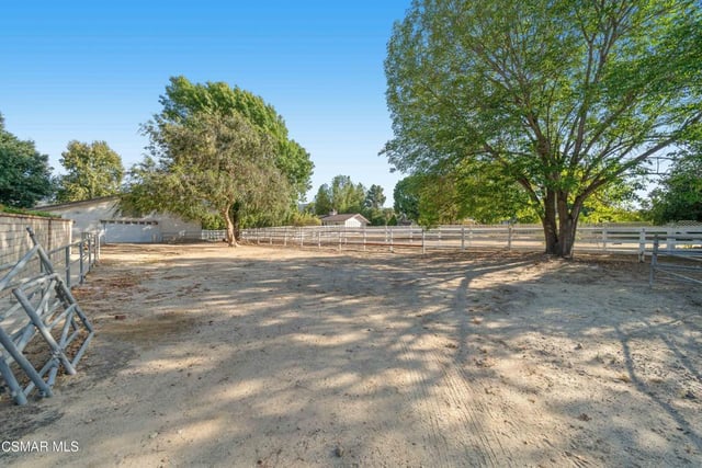 587 Calle Sequoia, Thousand Oaks, CA 91360 — photo 63 of 75