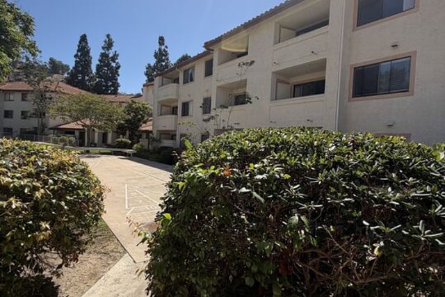 501 Palisades Drive 309, Los Angeles, CA 90272 — photo 5 of 23