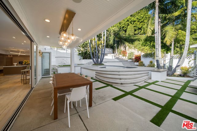 1330 Londonderry Place, Los Angeles, CA 90069 — photo 27 of 33