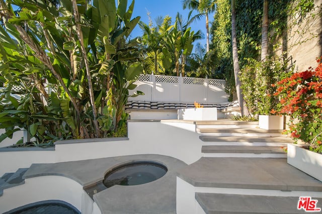 1330 Londonderry Place, Los Angeles, CA 90069 — photo 29 of 33