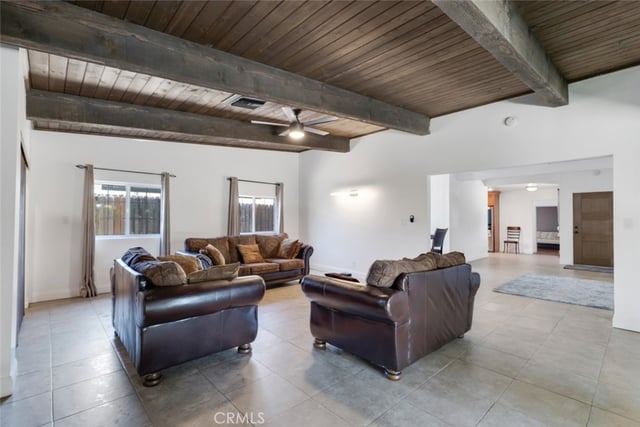 18027 Hatton Street, Reseda, CA 91335 — photo 11 of 46
