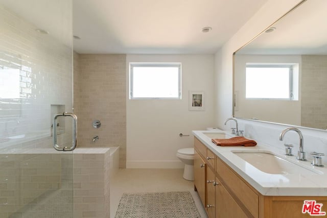 5036 W Pickford Street, Los Angeles, CA 90019 — photo 16 of 25