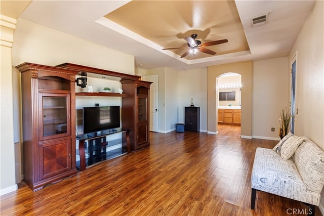 5829 Spice Street, Lancaster, CA 93536 — photo 15 of 48
