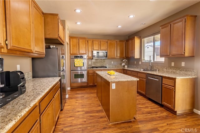 5829 Spice Street, Lancaster, CA 93536 — photo 5 of 48