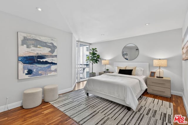 8530 Holloway Drive 303, West Hollywood, CA 90069 — photo 8 of 22