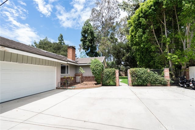 10461 Andora, Chatsworth, CA 91311 — photo 2 of 49