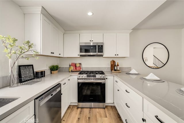 2333 241st Street 19, Lomita, CA 90717 — photo 12 of 34