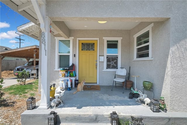 8811 Mary Avenue, Los Angeles, CA 90002 — photo 3 of 26