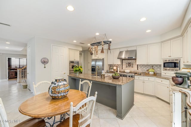 4567 Bristlecone Circle, Moorpark, CA 93021 — photo 17 of 51