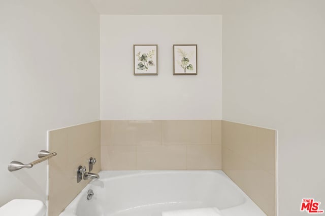 10701 Wilshire Boulevard 2202, Los Angeles, CA 90024 — photo 25 of 41