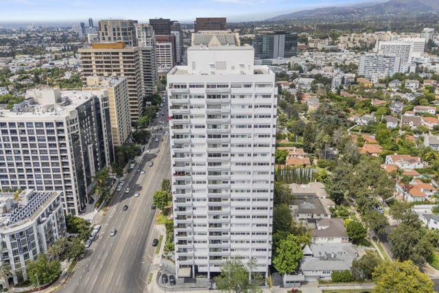 10701 Wilshire Boulevard 2202, Los Angeles, CA 90024 — photo 38 of 41