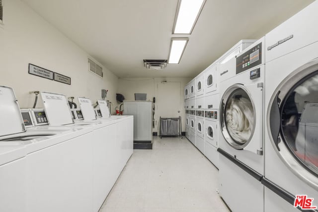 10701 Wilshire Boulevard 2202, Los Angeles, CA 90024 — photo 41 of 41