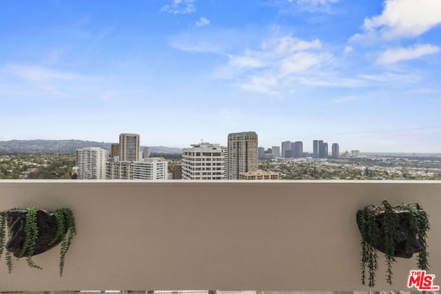 10701 Wilshire Boulevard 2202, Los Angeles, CA 90024 — photo 9 of 41