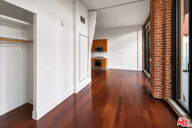 460 S Spring Street 205, Los Angeles, CA 90013 — photo 8 of 25