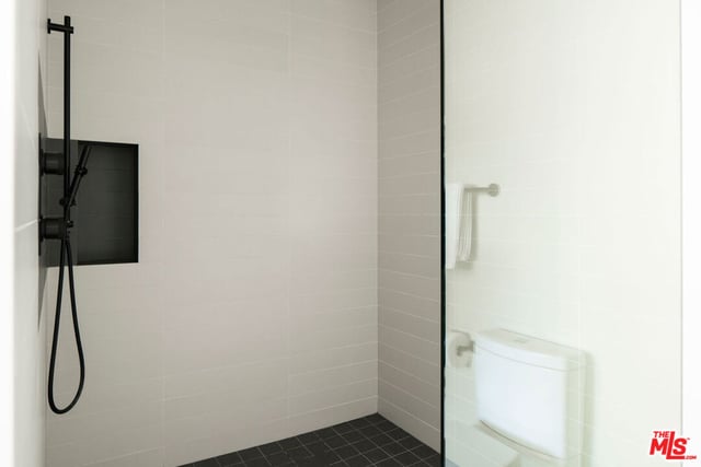 1329 California Avenue 102, Santa Monica, CA 90403 — photo 23 of 38