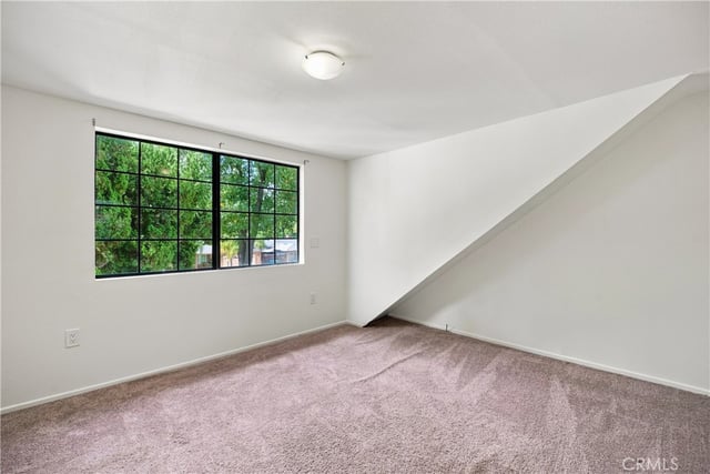 16451 Knapp St, North Hills, CA 91343 — photo 22 of 40
