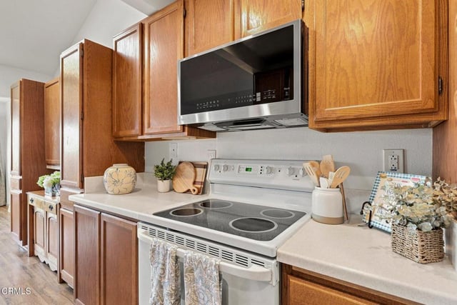 16165 Village 16, Camarillo, CA 93012 — photo 15 of 55