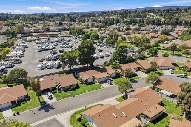 16165 Village 16, Camarillo, CA 93012 — photo 48 of 55