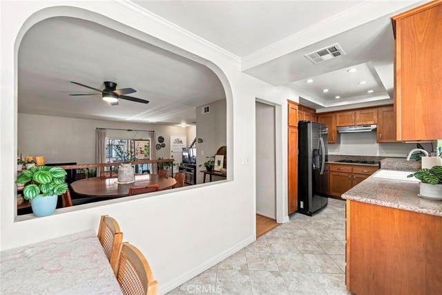 6926 Kester Avenue 2, Los Angeles, CA 91405 — photo 11 of 40