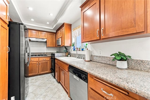 6926 Kester Avenue 2, Van Nuys, CA 91405 — photo 13 of 40