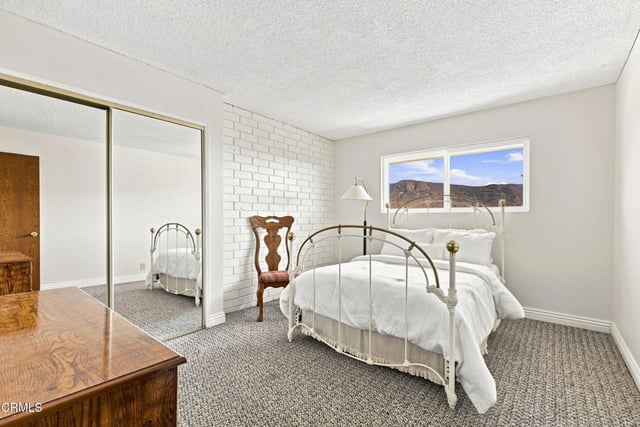560 N 6th Street, Santa Paula, CA 93060 — photo 16 of 54