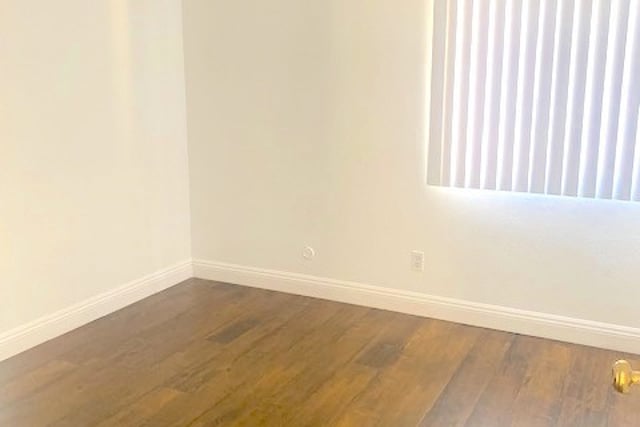 25019 Peachland Avenue 137, Newhall, CA 91321 — photo 6 of 13