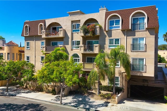 8555 Cashio St APT 101, Los Angeles, CA 90035, Los Angeles, CA 90035 — photo 21 of 26