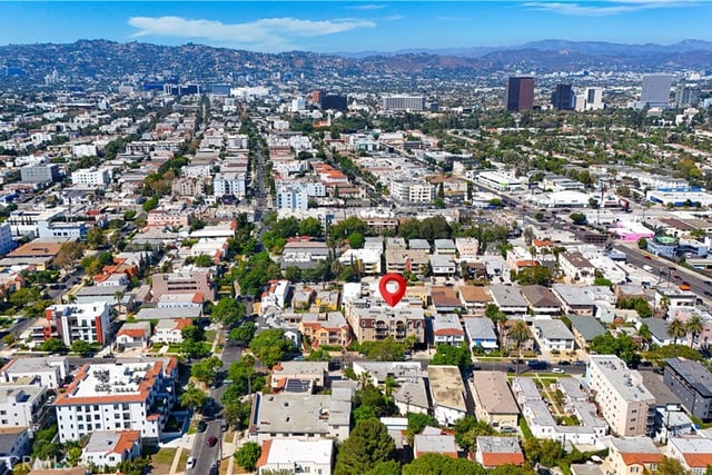 8555 Cashio St APT 101, Los Angeles, CA 90035, Los Angeles, CA 90035 — photo 25 of 26