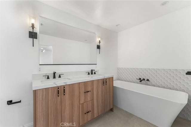 10960 Baton Rouge, Northridge, CA 91326 — photo 36 of 71