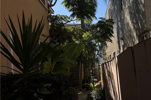 947 E Broadway 2, Long Beach, CA 90802 — photo 13 of 17
