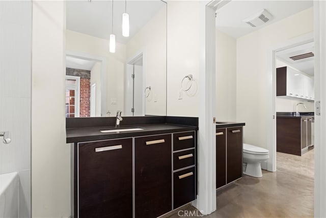 139 S Los Robles 104, Pasadena, CA 91101 — photo 11 of 21