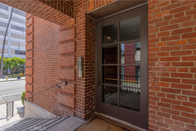 139 S Los Robles 104, Pasadena, CA 91101 — photo 17 of 21