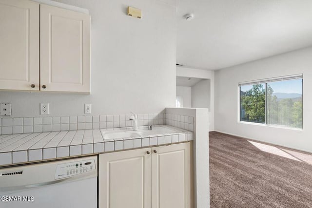 26963 Hillsborough Parkway 72, Valencia, CA 91354 — photo 11 of 27