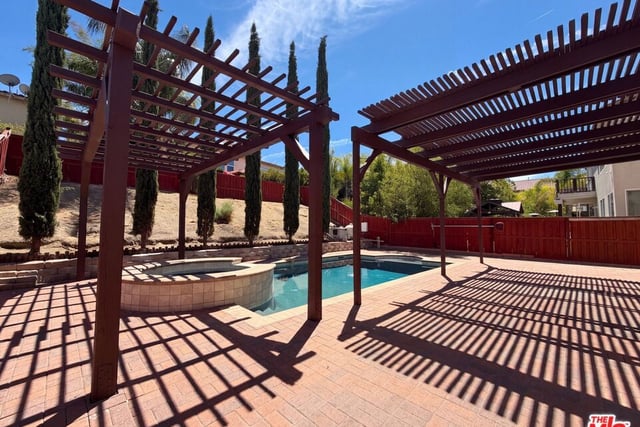 17780 Sweetgum Lane, Canyon Country, CA 91387 — photo 26 of 30