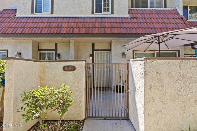27656 Ironstone Drive 5, Canyon Country, CA 91387 — photo 2 of 51