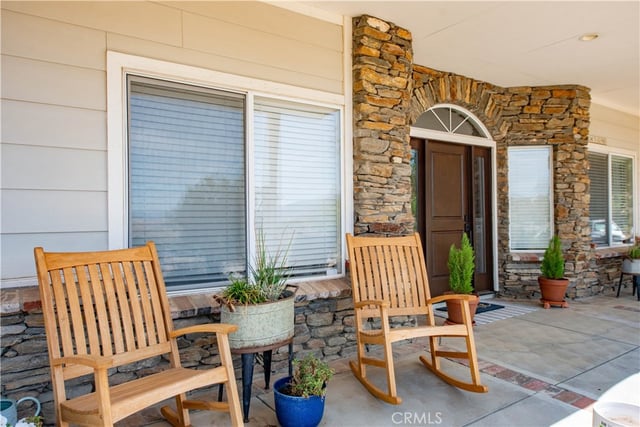 9726 Escondido Canyon, Agua Dulce, CA 91390 — photo 4 of 55