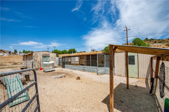 9726 Escondido Canyon, Agua Dulce, CA 91390 — photo 47 of 55