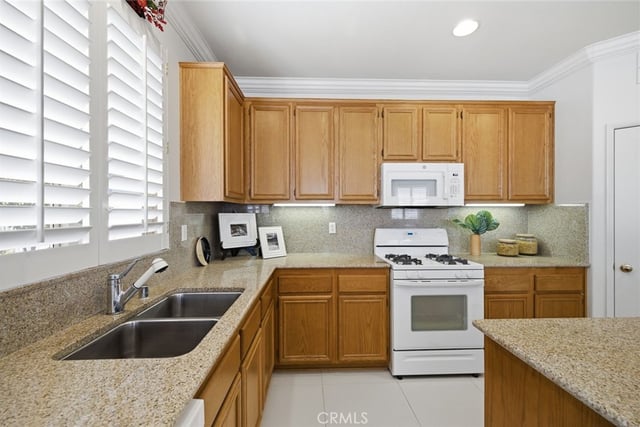 17537 Sagebrush, Carson, CA 90746 — photo 17 of 42