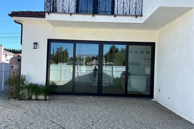20329 Stagg Street, Winnetka, CA 91306 — photo 33 of 34