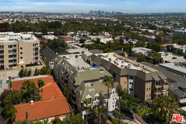 1426 N Laurel Avenue 110, West Hollywood, CA 90046 — photo 40 of 47
