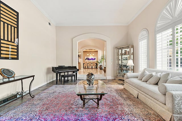 4006 Hunt Club Court, Agoura Hills, CA 91301 — photo 9 of 68