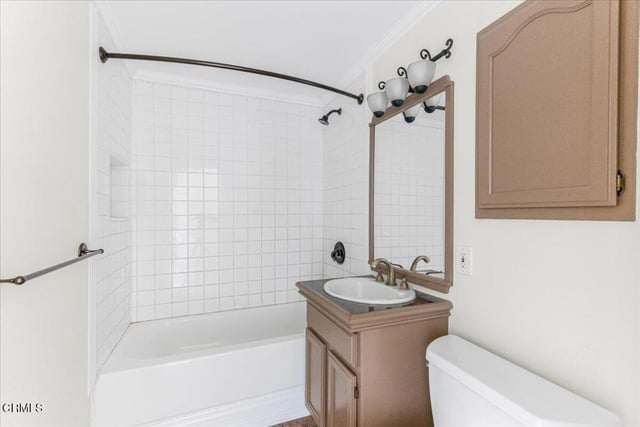 202 S Steckel Drive, Santa Paula, CA 93060 — photo 7 of 14