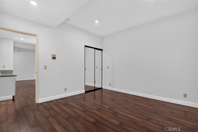 1425 Columbia Dr, Glendale, CA 91205 — photo 19 of 43